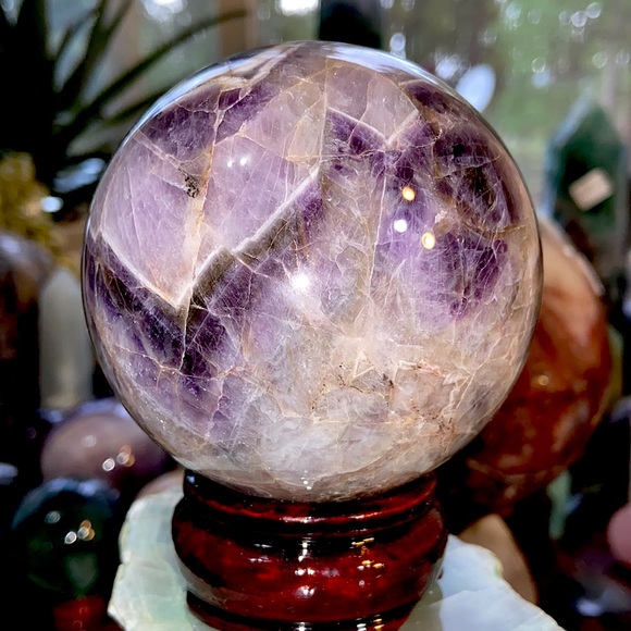🔥SALE🔥 Dream Amethyst Crystal Sphere! - Picture 6 of 9